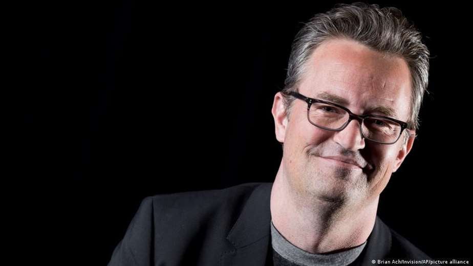 Crean fundación en memoria de Matthew Perry estrella de Friends