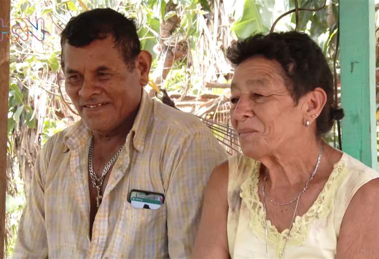 Un Matrimonio Feliz En Medio De La Majestuosidad Del Parque Nacional