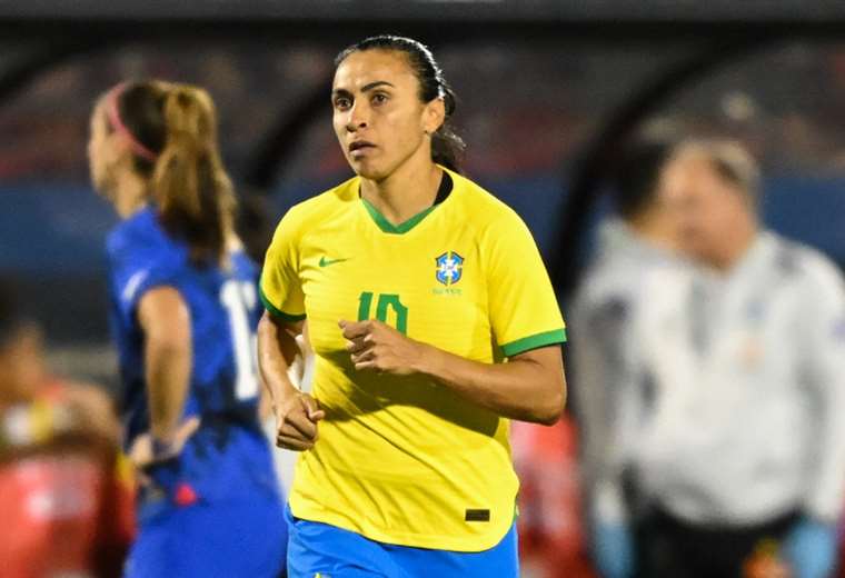 Marta la reina del fútbol aún sin corona Teletica