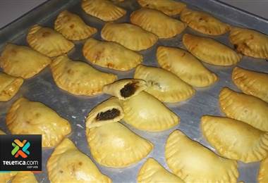 Semana Santa viene acompañada de las tradicionales empanadas de chiverre