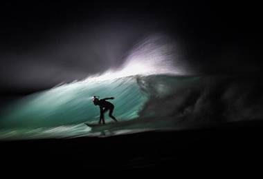 Surf nocturno Francia