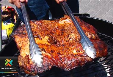 Cada costarricense consume 16 kilos de carne de cerdo al año