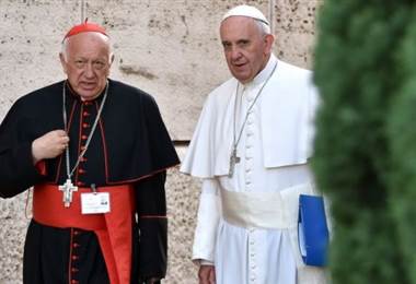 Papa Francisco y cardenal chileno Ezzati
