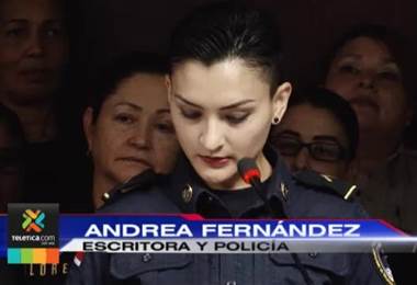Carlos Alvarado rindió homenaje a mujeres agentes de la Fuerza Pública por el Día de la Mujer