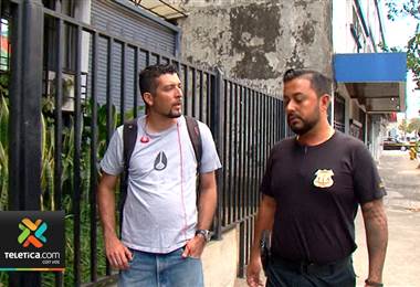 Exmonaguillo del padre Manuel Guevara llegó al Tribunal Eclesiástivo para interponer una denuncia
