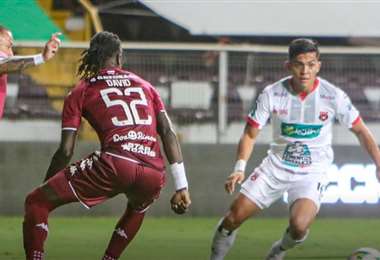 Saprissa-Alajuelense. LDA