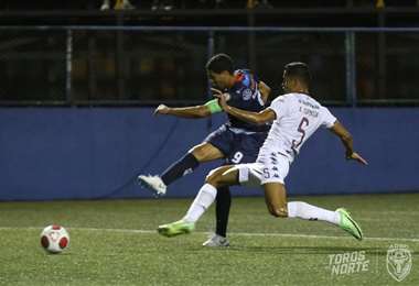 San Carlos derrotó a Saprissa en el Carlos Ugalde. 