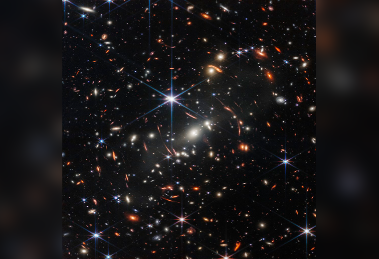 Telescopio Webb revela imagen de las primeras galaxias formadas tras el Big Bang
