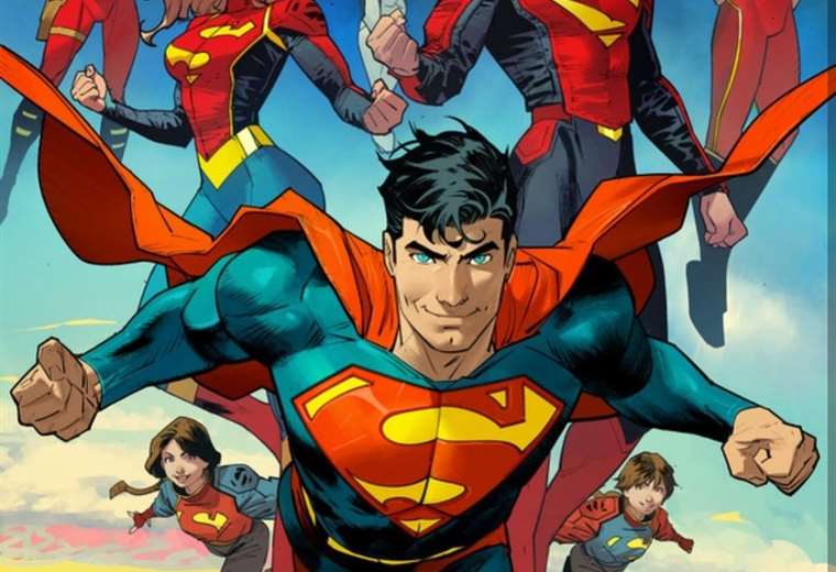 El legado imperecedero de Superman en la cultura popular y la sociedad.