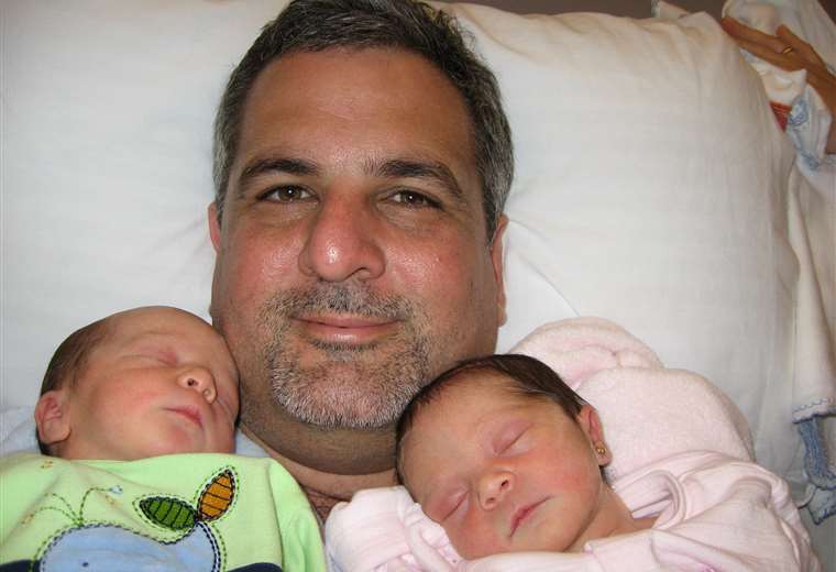 Lázaro Malvárez y sus dos hijos