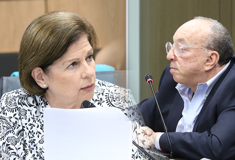 Pilar Cisneros y Leonel Barüch