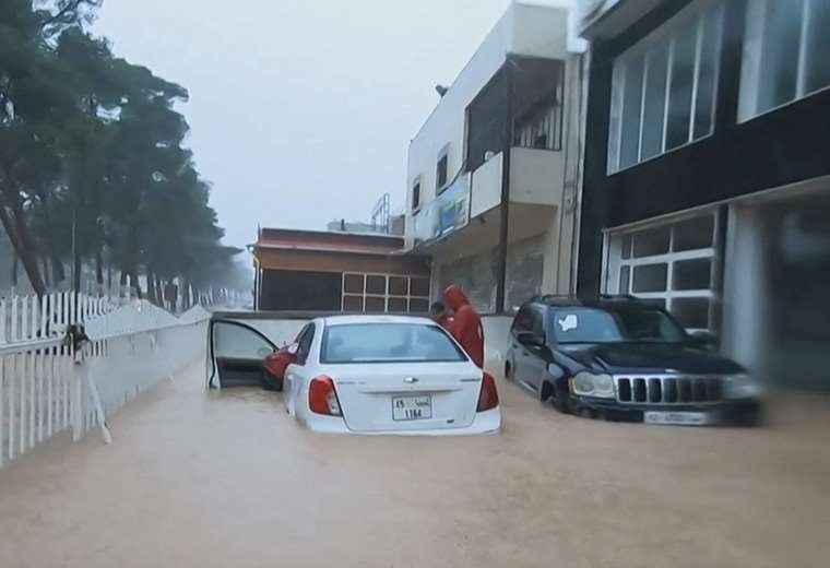 Más de 2.300 muertos por inundaciones en Libia