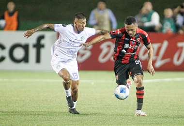 Alajuelense-Comunicaciones. Concacaf