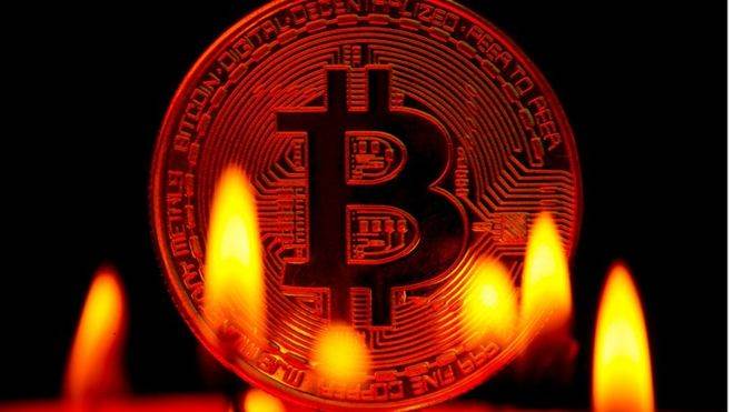 Bitcóin cae por debajo de los $40.000 por primera vez desde setiembre