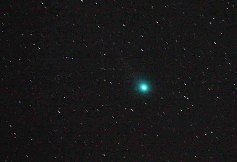 Cuándo podrás ver "el cometa de la Navidad", el que más se acercará a la Tierra en los últimos 70 años
