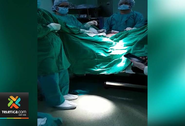 UNDECA califica de grave filtración de agua en quirófano de hospital México en medio de una cirugía