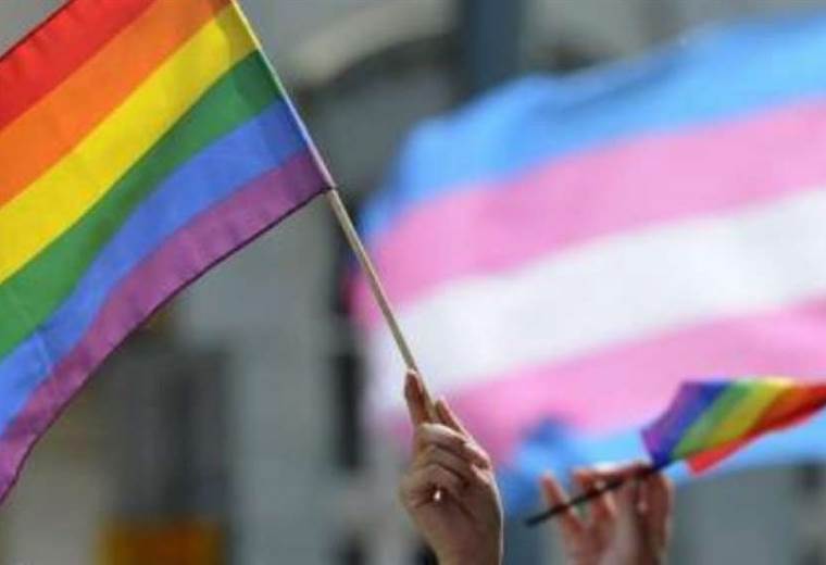 España quiere autorizar autodeterminación de género desde los 16 años