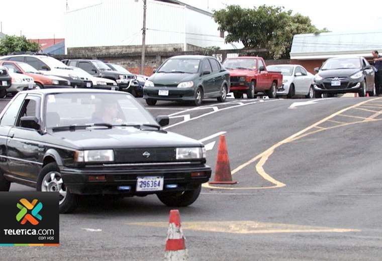 MOPT suspende pruebas de manejo en todo el país