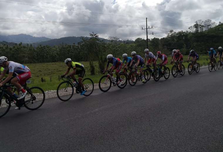 El ruso Nikholai Zhurkin ganó la etapa más extensa de la Vuelta a Costa Rica
