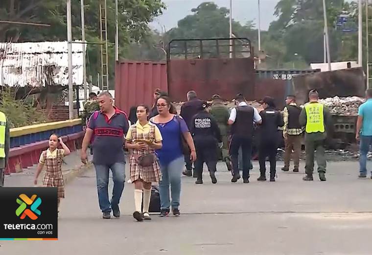 Habilitan corredor humanitario en dos los puentes que unen a Venezuela y Colombia