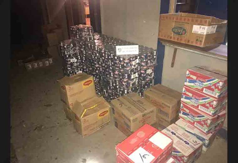 Fuerza Pública decomisó contrabando de guaro, desodorantes, sopas y atunes procedentes de Nicaragua