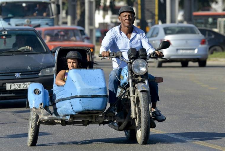 Sidecar en La Habana, Cuba. Foto AFP.