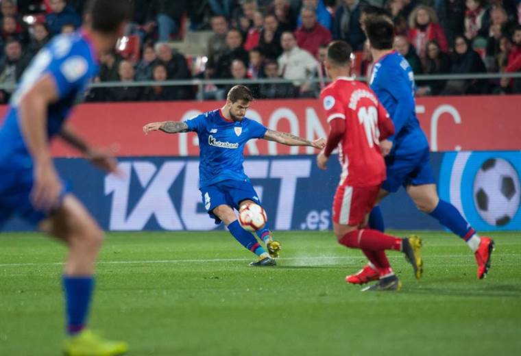 Athletic de Bilbao remonta ante el Girona para seguir soñando con Europa