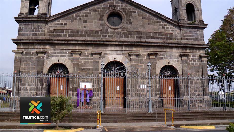 Video podría ayudar a las autoridades a dar con sospechosos de robar en  iglesia de Heredia | Teletica