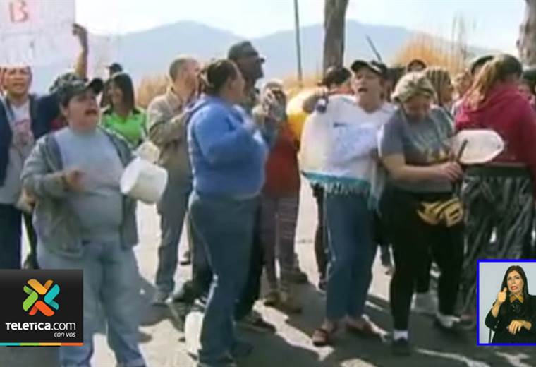 Problemas con el agua llevó a vecinos de Caracas a manifestarse en las calles de Venezuela
