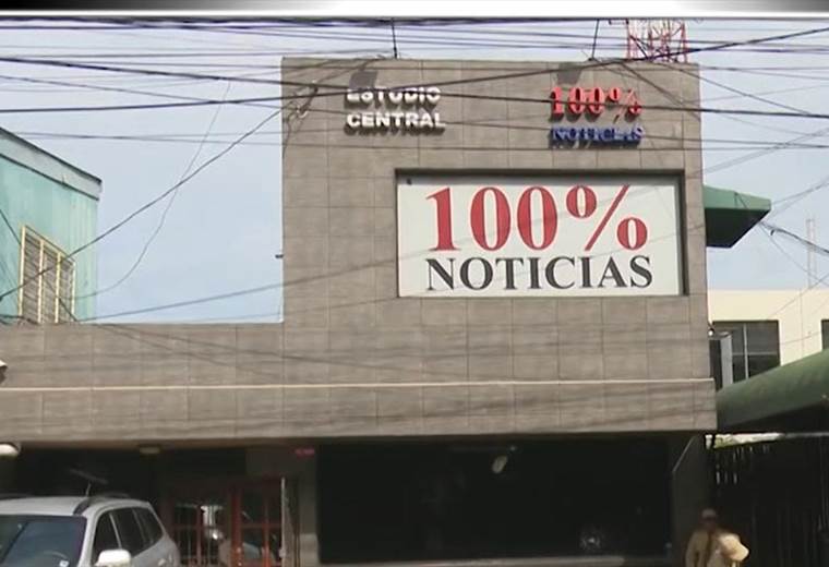 Miguel Mora, director de 100% Noticias, exige al gobierno que le devuelva el medio de comunicación