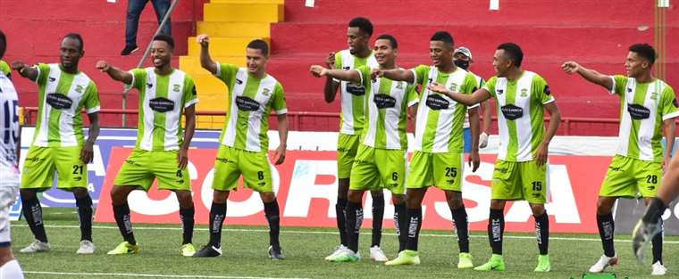 Limón FC asegura estar al día con salarios de sus jugadores