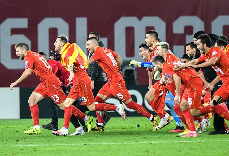 Macedonia del Norte se clasifica a la Euro, su primer gran torneo