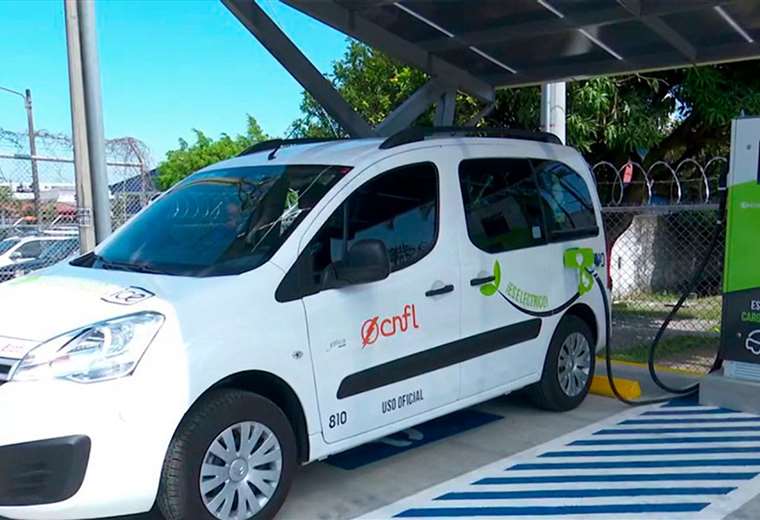 El país tendrá con 28 nuevas estaciones para vehículos eléctricos