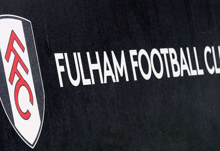 Tottenham-Fulham de Premier es aplazado tras casos de COVID-19