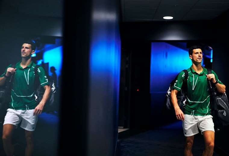 Oficial: Djokovic pierde batalla legal y debe abandonar Australia