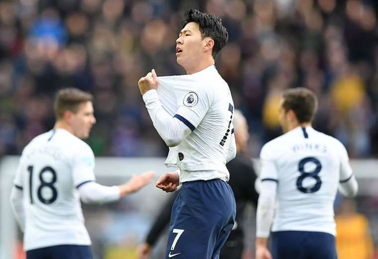 Tottenham baja el sueldo del personal y espera que los jugadores se sumen 