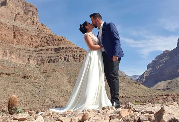 Natalia Rodríguez realizó sesión de fotos matrimoniales en Gran Cañón