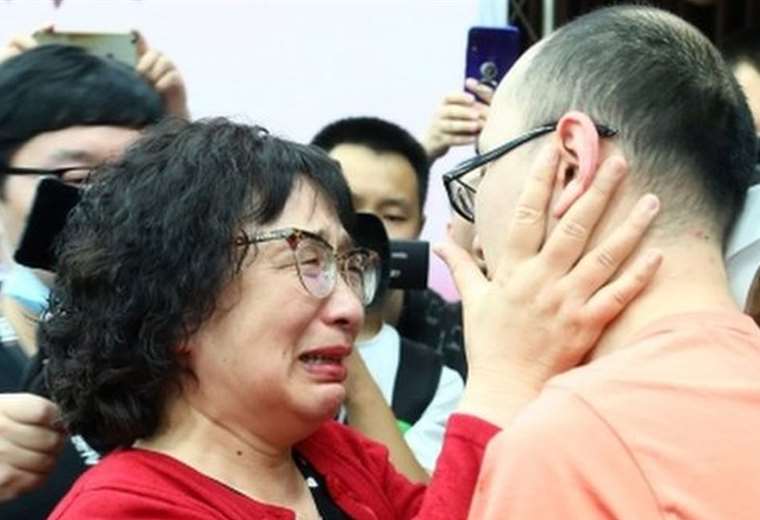 China: padres lograron encontrar a su hijo secuestrado 32 años después