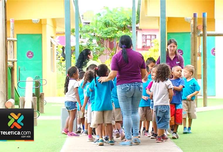 Salud aclara que centros de educación preescolar todavía no tienen autorización para reabrir