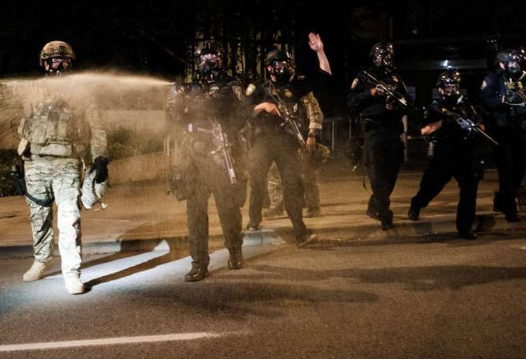 Portland: qué pasa en la ciudad que lleva más de 50 días de protestas 