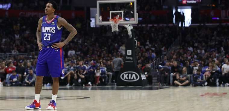 NBA: Lou Williams deberá cumplir cuarentena antes de jugar