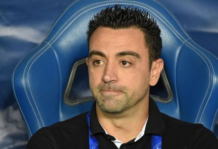 Barcelona hace oficial la llegada de Xavi como nuevo técnico