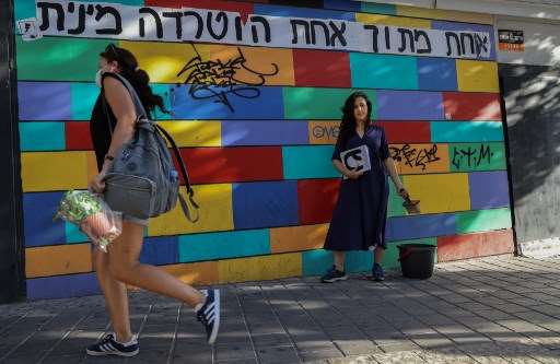 Mujeres se revelan en Israel tras violación de menor por 30 hombres