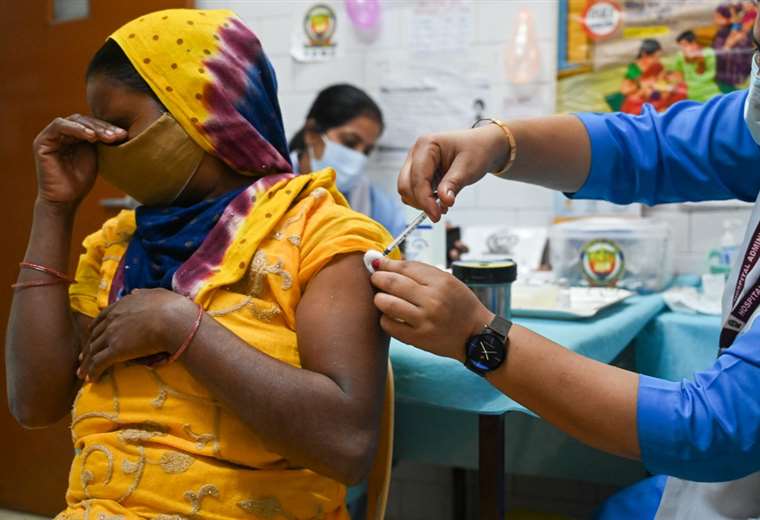 Confirman eficacia de Covaxin, la vacuna india contra COVID-19