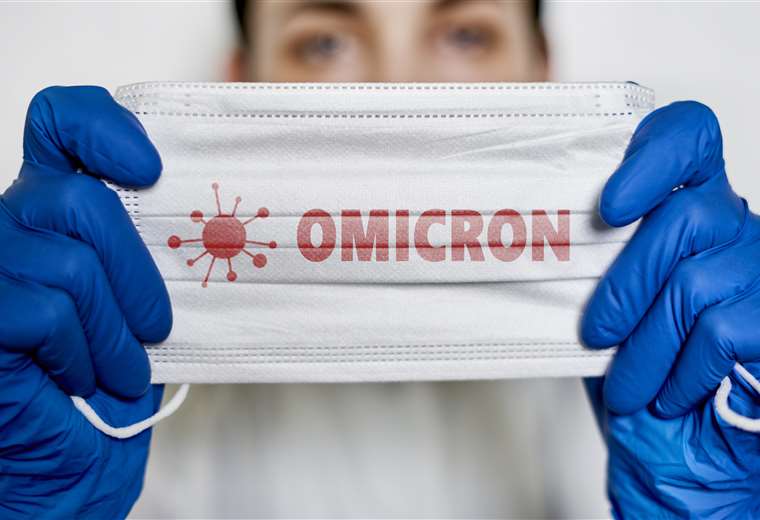 México confirma primer caso de la variante Ómicron