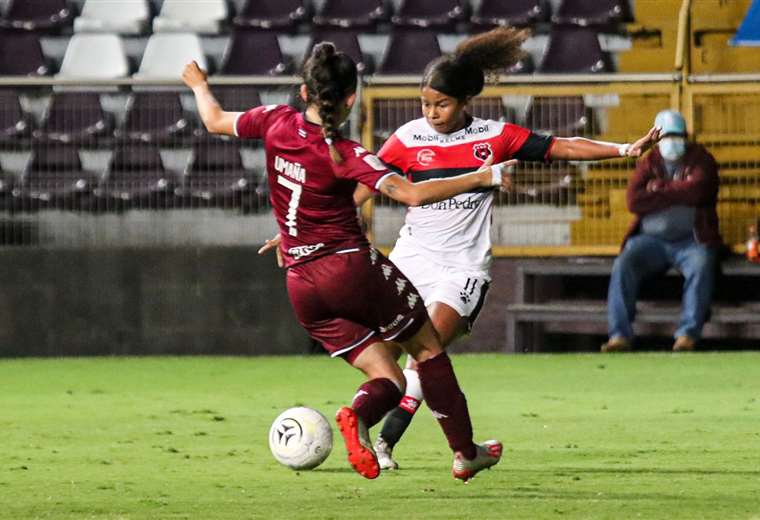 Cambio de decisión: Súper Copa femenina se jugará con público