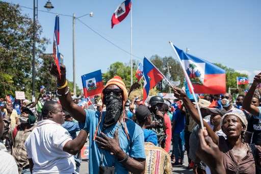 Más de mil haitianos varados en noreste de México buscan ingresar a EE. UU.