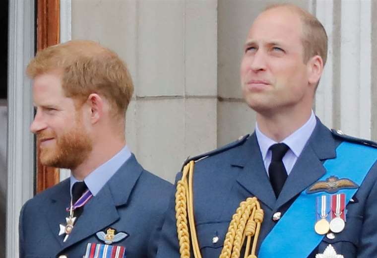 Miembros de la familia real británica no llevarán uniforme en funeral de Felipe