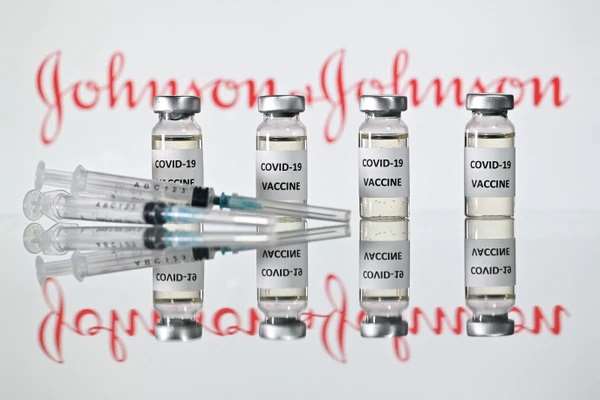 México autoriza uso de emergencia de vacuna anticovid de Johnson & Johnson
