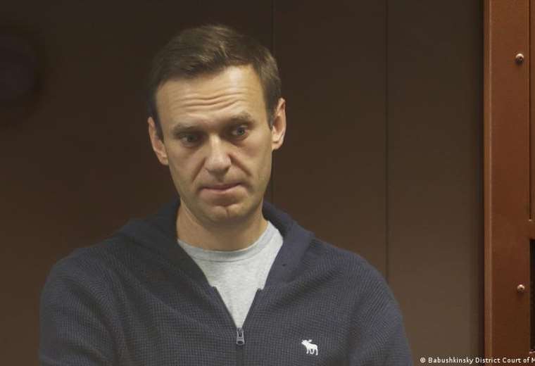 EEUU amenaza a Rusia: "Habrá consecuencias si Navalni muere"